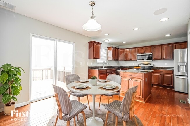Photo - 21 Hawthorne Dr