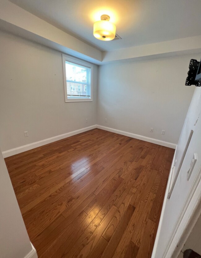 303 Maverick St Unidad 108 Maverick St #3