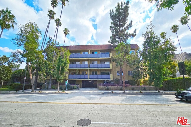 Building Photo - 382 E California Blvd Unit 106 Rental