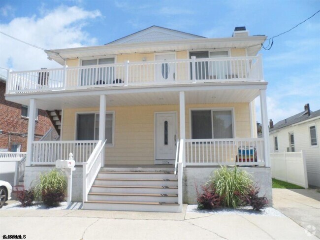 Building Photo - 133 N Oxford Ave Unit 2 Rental
