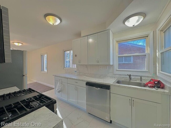 Photo - 29916 Brooklane St