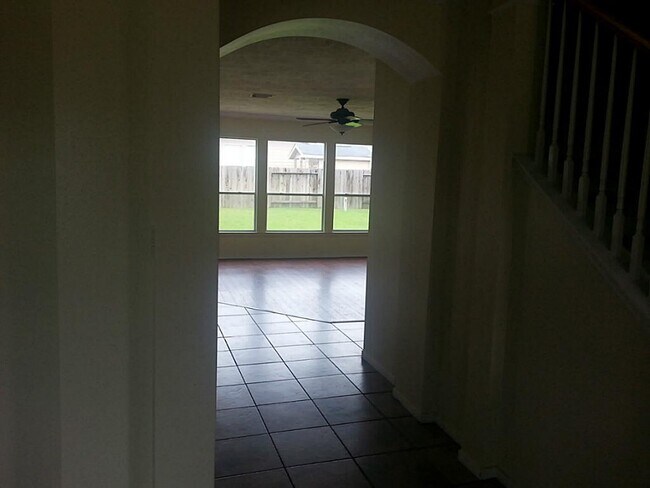Photo - 18803 Knobby Oaks Pl
