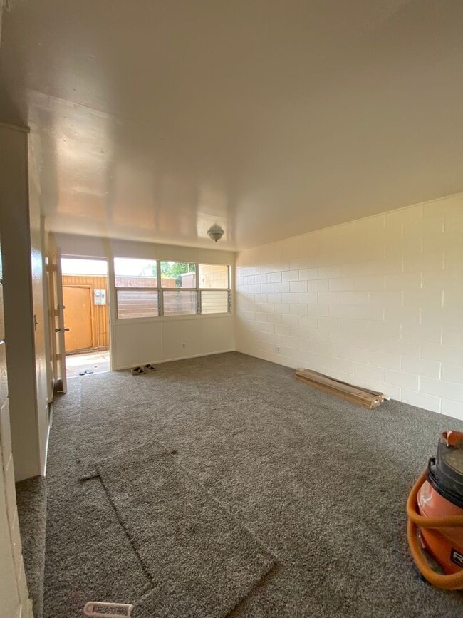 Photo - Renovated Townhome