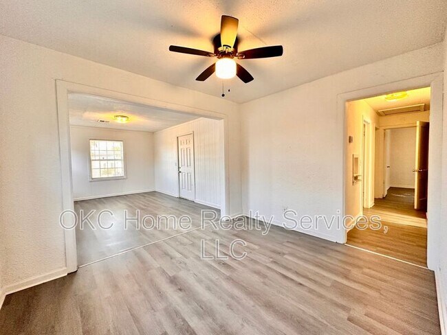 Photo - 2323 Towers Ct