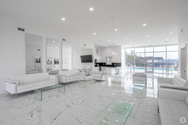 Clubhouse - Renaissance Pointe