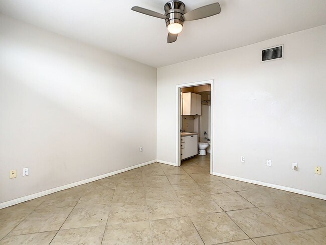 Photo - North Quarter of Downtown Orlando, convenient to Ivanhoe District