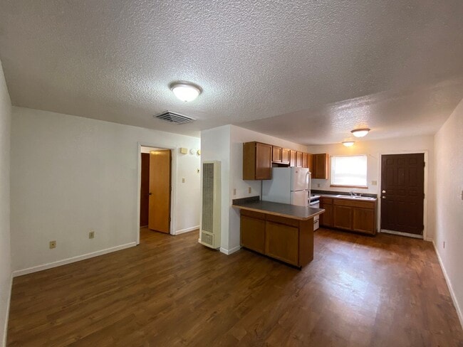 Photo - Cute Apartment with Yard, Newly Updated AC Unit C