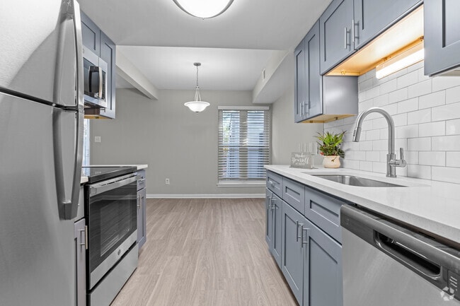 3 BR Townhome
