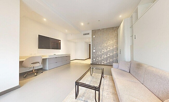 Photo - Broad Street Unit 807