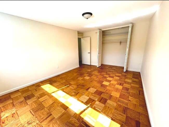 101 Monmouth St Unit 208