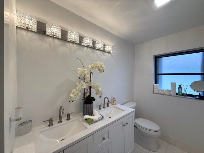 Photo - 10760 NW 18th Ct