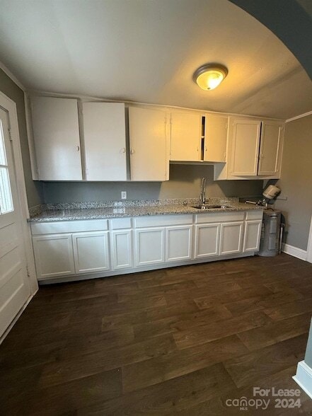 Photo - 703 Louise Ave