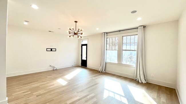 Photo - 610 West Blvd