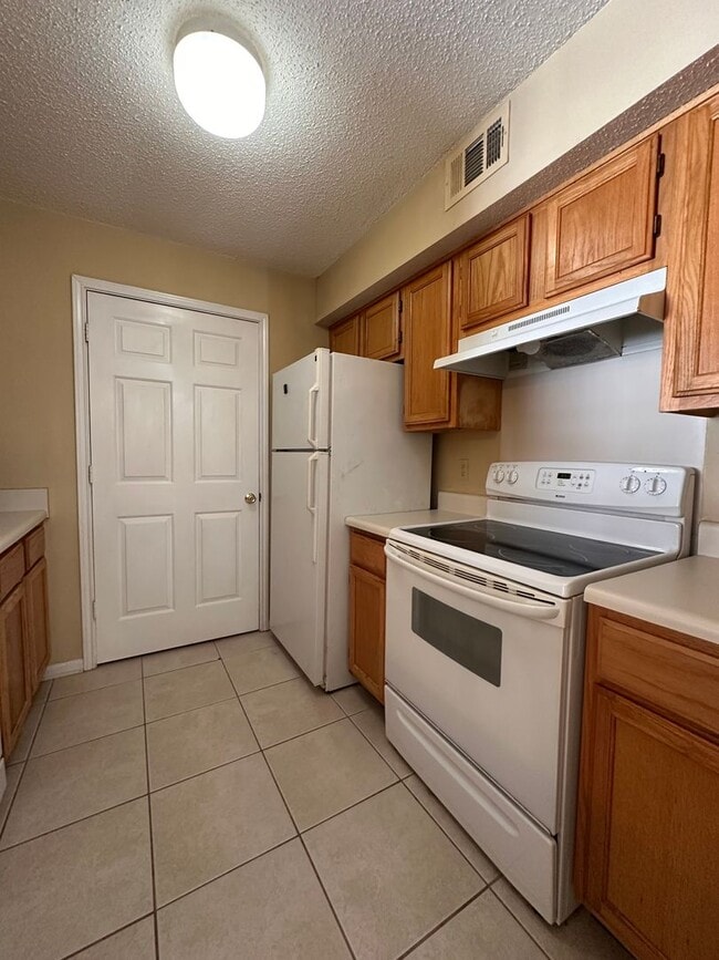 Photo - Spacious 1B/1B Unfurnished Condo near Beach in the Heart of Destin! Unidad 46