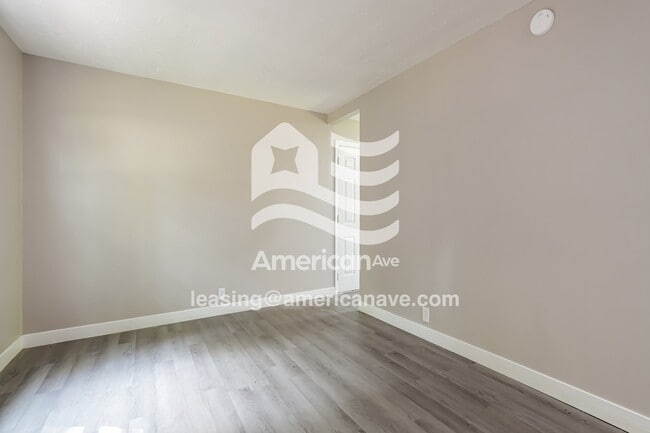 Photo - 2005 N Elmer St