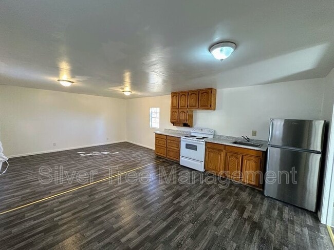 Photo - 260 Lark Meadow Dr