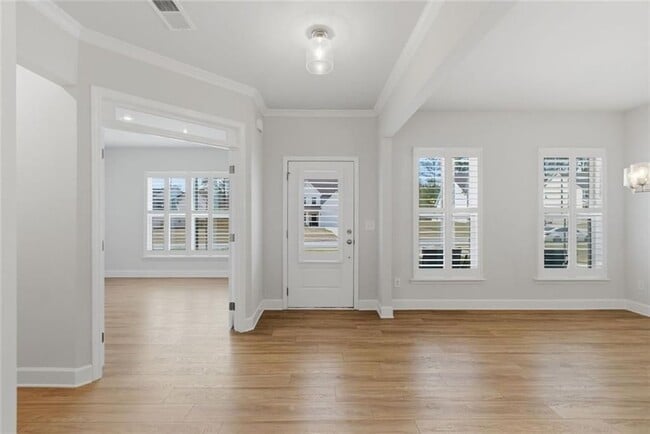 Photo - 2044 Garvin Rd