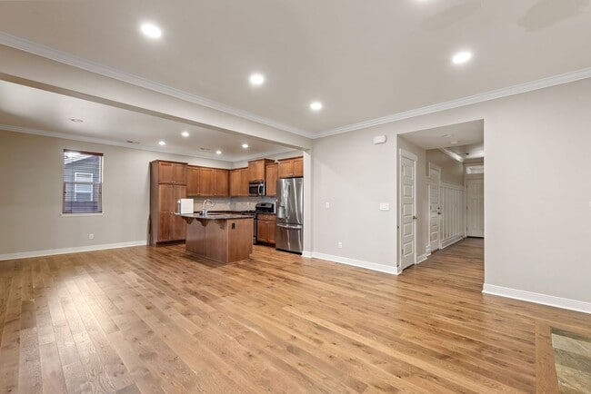 Photo - Welcome to this stunning 4-bedroom, 2.5-bath home in desirable Mill Creek, WA.