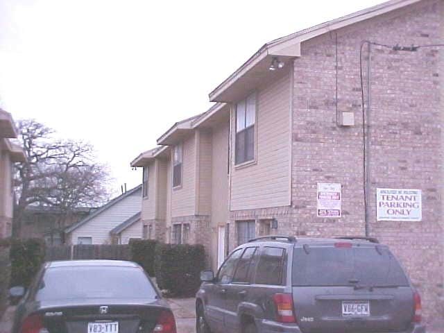 Photo - Double Tree Apartments
