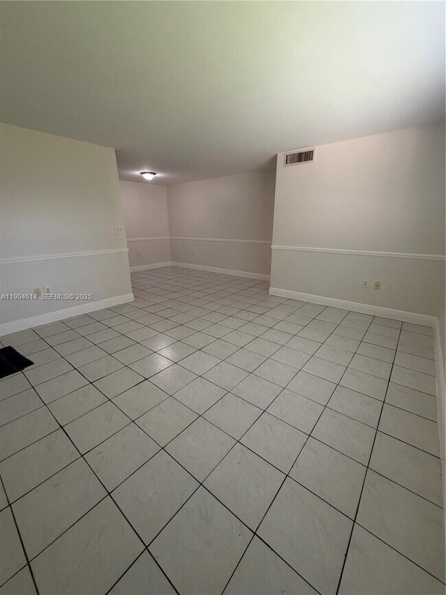 Photo - 10370 SW 220th St Unit 118