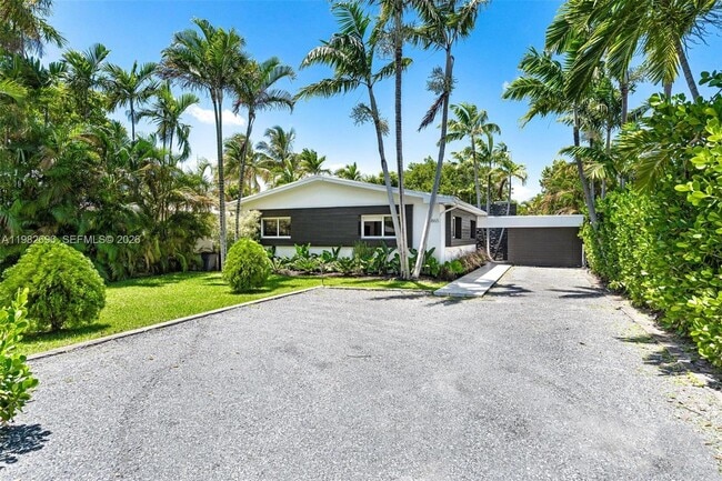 1865 Daytonia Rd