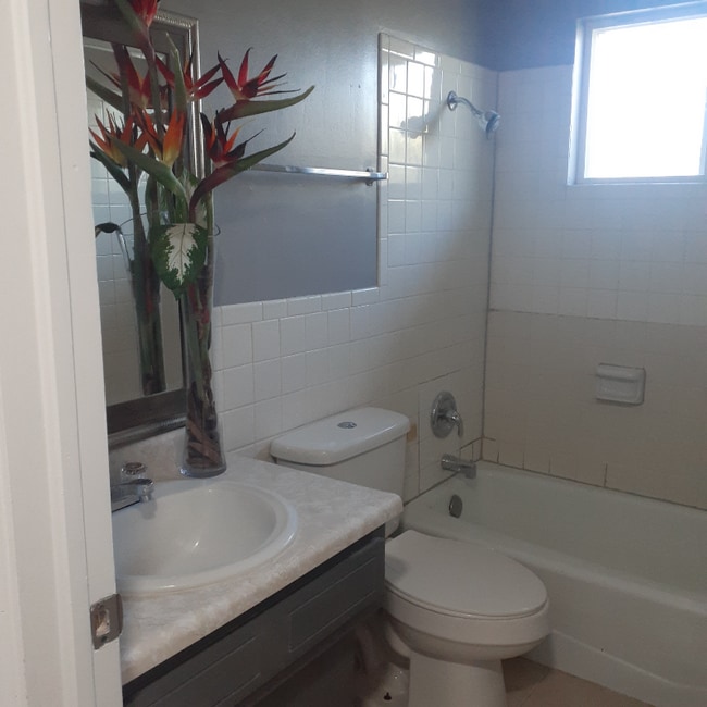 Photo - 11400 Bob Mitchell Dr