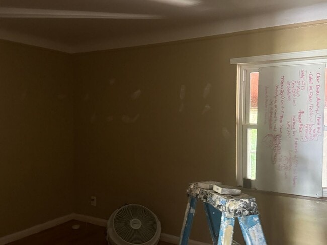 Photo - 15872 Fairmount Dr