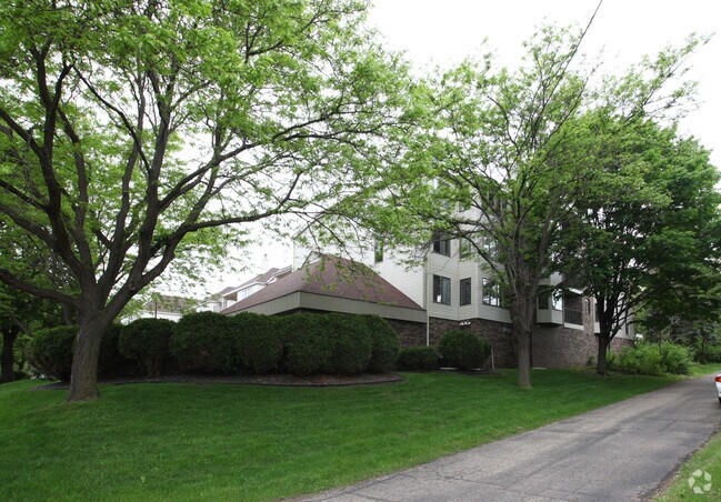 Photo - Monteray Place