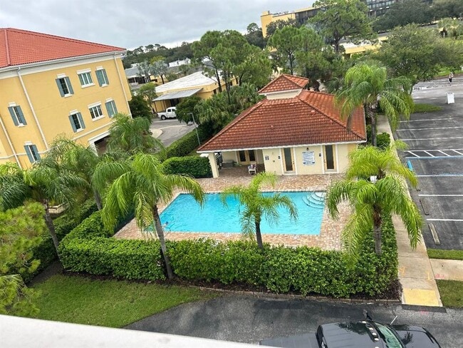 Photo - 940 Cooper St Unit 302