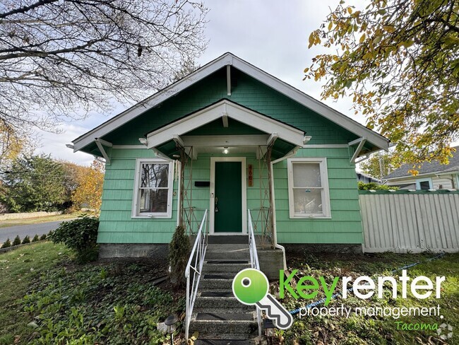 Building Photo - Beautiful Craftsman home in Tacoma, WA!