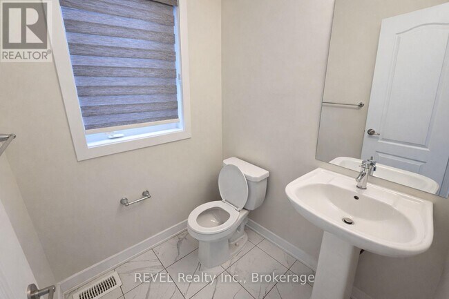 Photo - 12 Rudder Rd