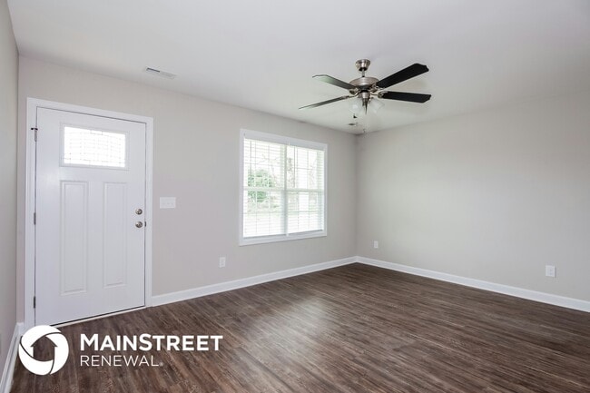 Photo - 380 Wood Ave