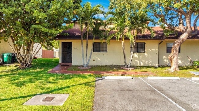 Building Photo - 13983 SW 280th Terrace Rental
