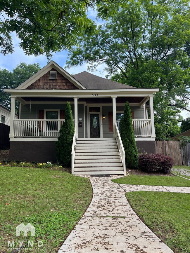 Photo - 1171 Oak St SW House