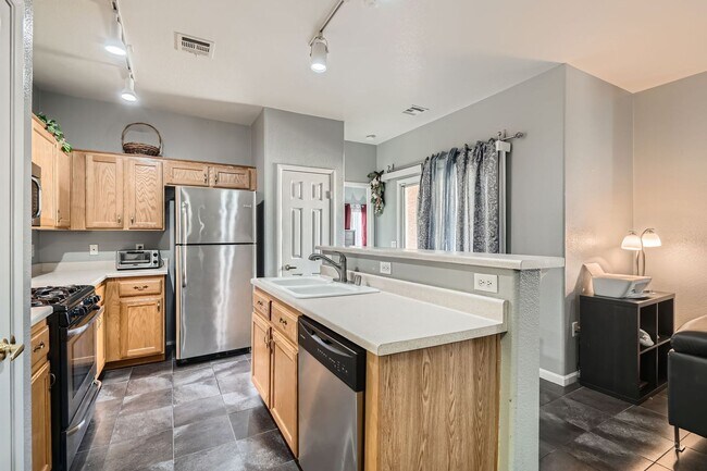 Photo - 2 Bedroom Townhome With 1 Car Garage Convenient To Nellis AFB and VA Hospital