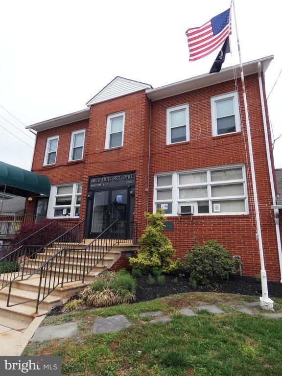 Photo - 35 East Ave Unit APT 3