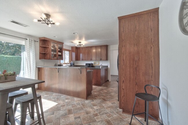 Photo - 1328 NE 9th St