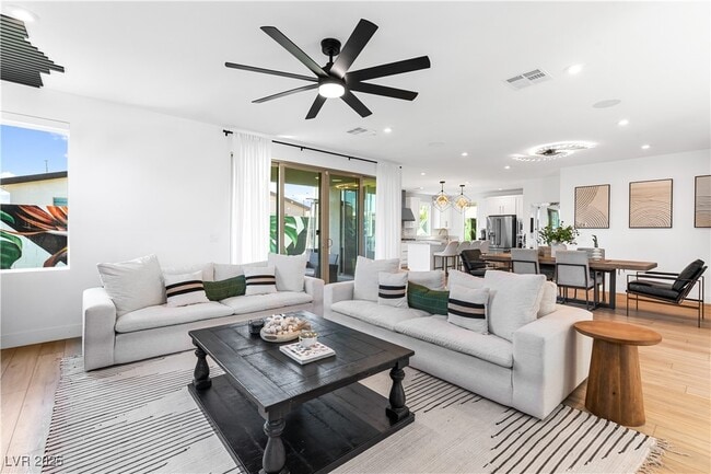 Photo - 4207 Orchard Run Ave