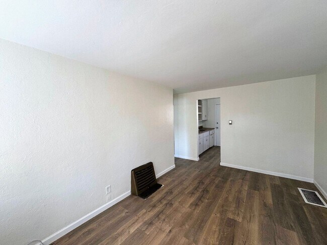 Photo - 9275 E 14th Ave