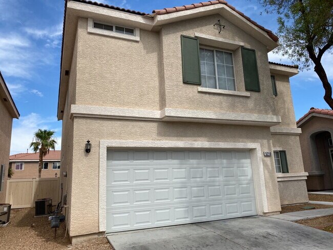 This is where comfort and style meet - This spacious 3-Bedroom, 2.5 bath home is waiting to be ca...