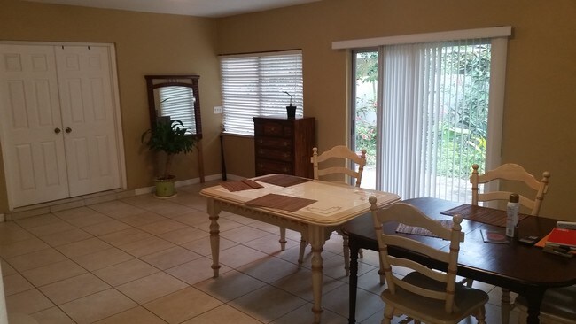 Photo - 6331 SW 80th St