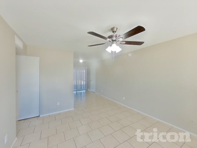 Photo - 10921 W Turney Ave