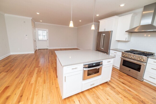 11 Quarry St Unit B
