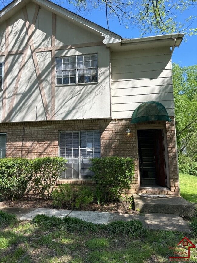 Building Photo - 4142 Willard Dr Rental