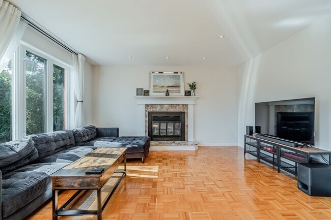 Photo - 18470 Rue Antoine-Faucon