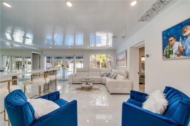 Photo - 417 NE 15th Ave