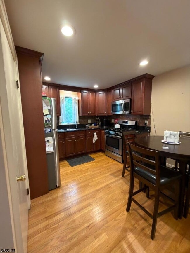 224 Pompton Ave Unit 2
