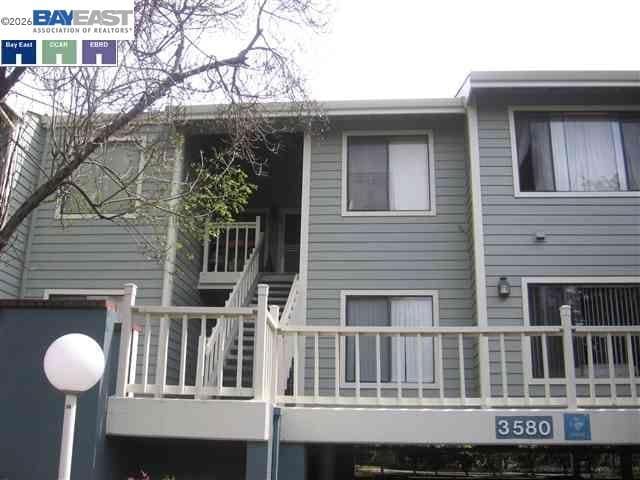 Building Photo - 3580 Birchwood Terrace Unit 204