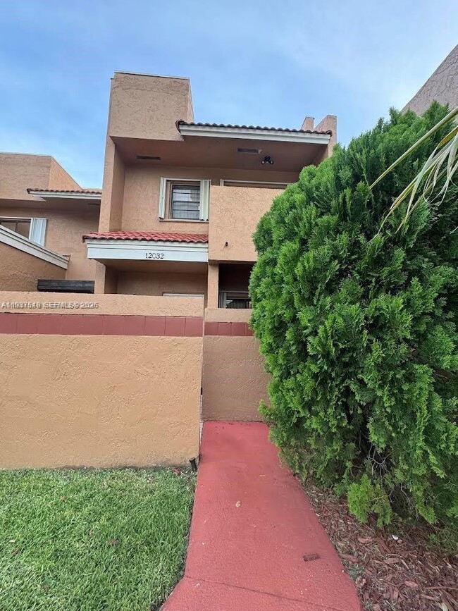 Photo - 12032 S Las Palmas Dr