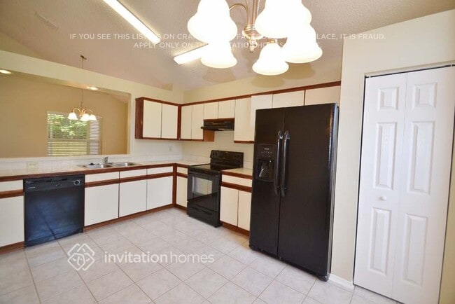 Photo - 320 Cello Cir